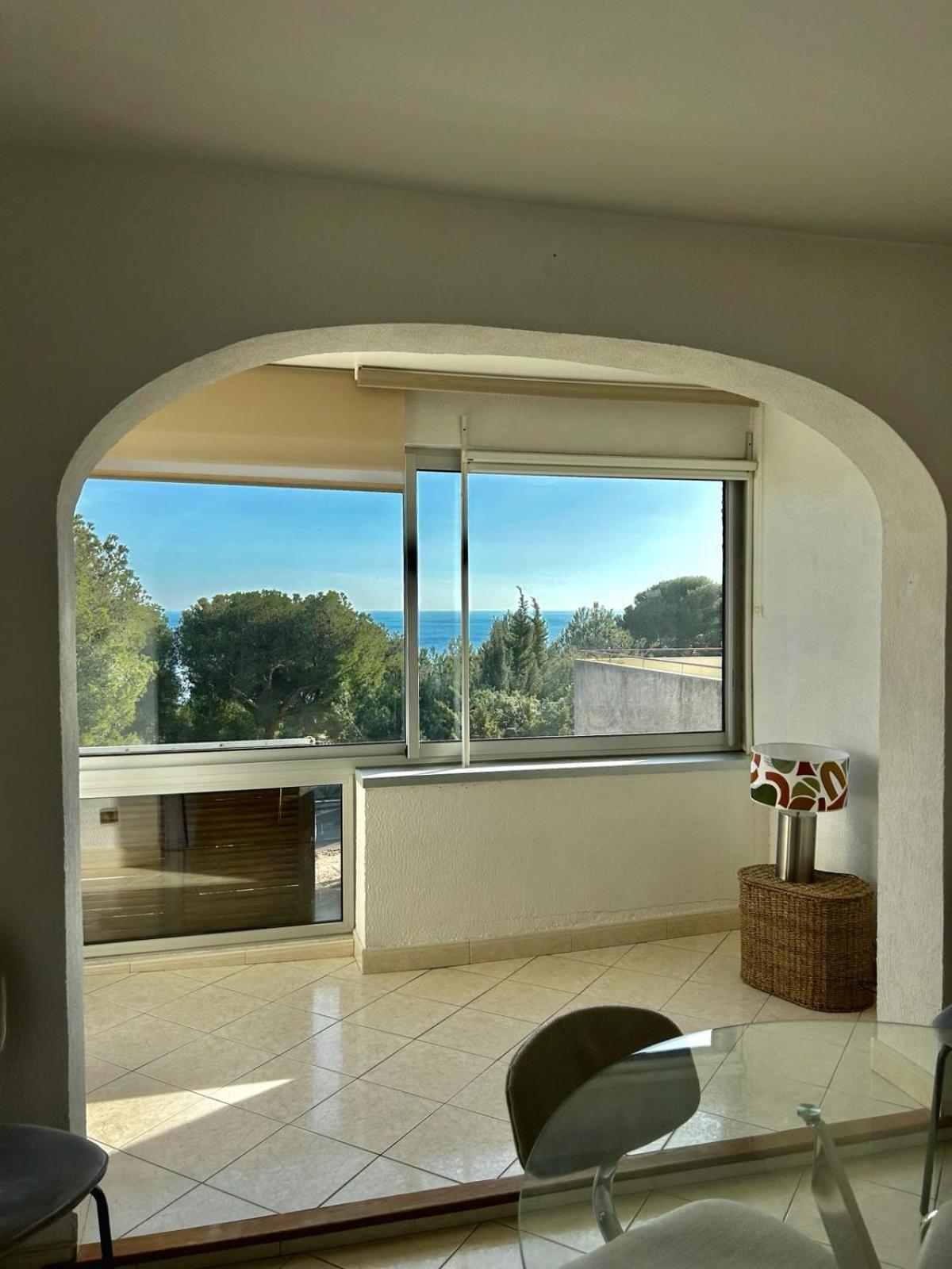 Bleu Cassis-Vintage -3 Ch- Magnifique Vue Mer- Parking Gratuit Et Jardin Exterior foto